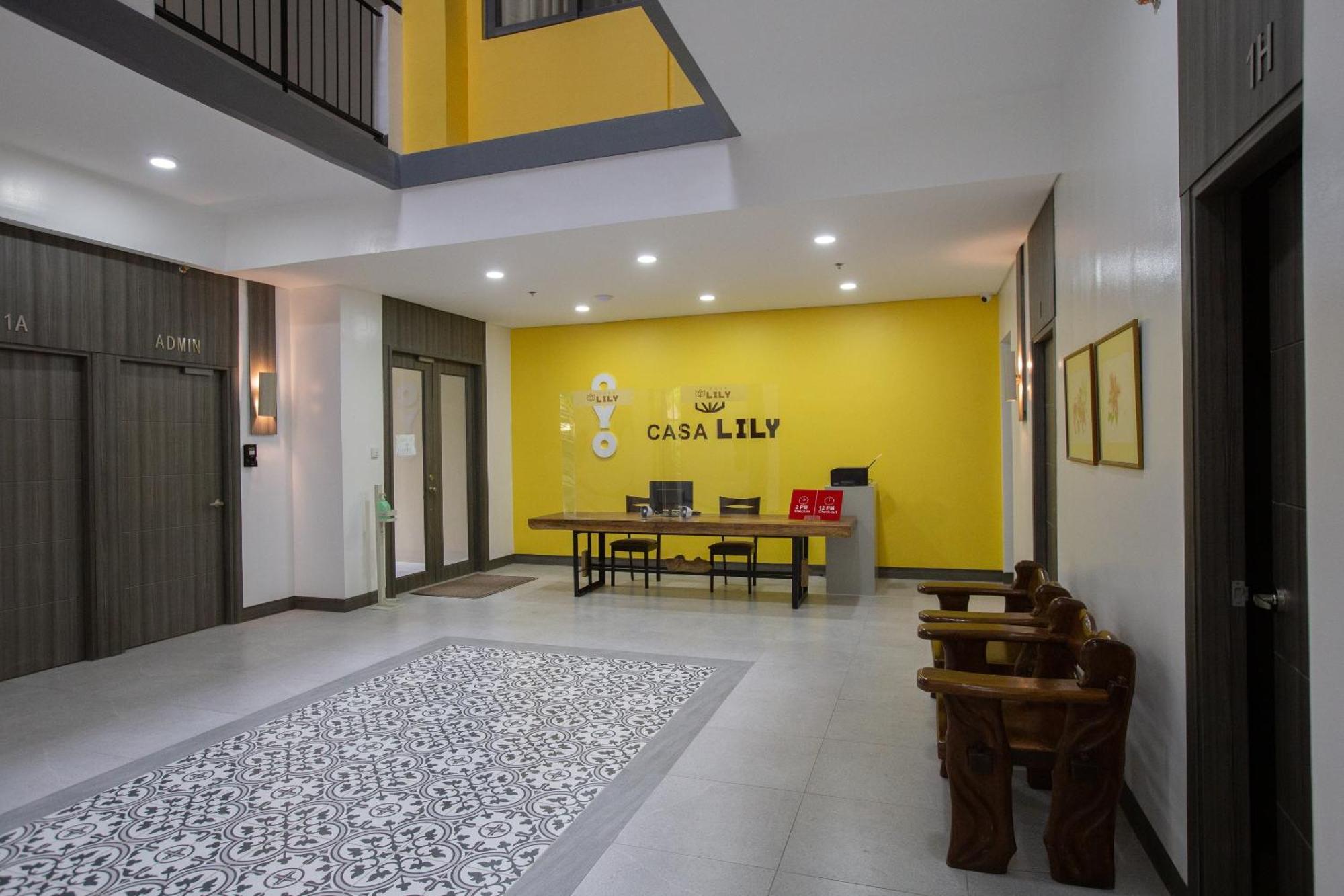 Casa Lily Hotel Quezon City Exterior photo