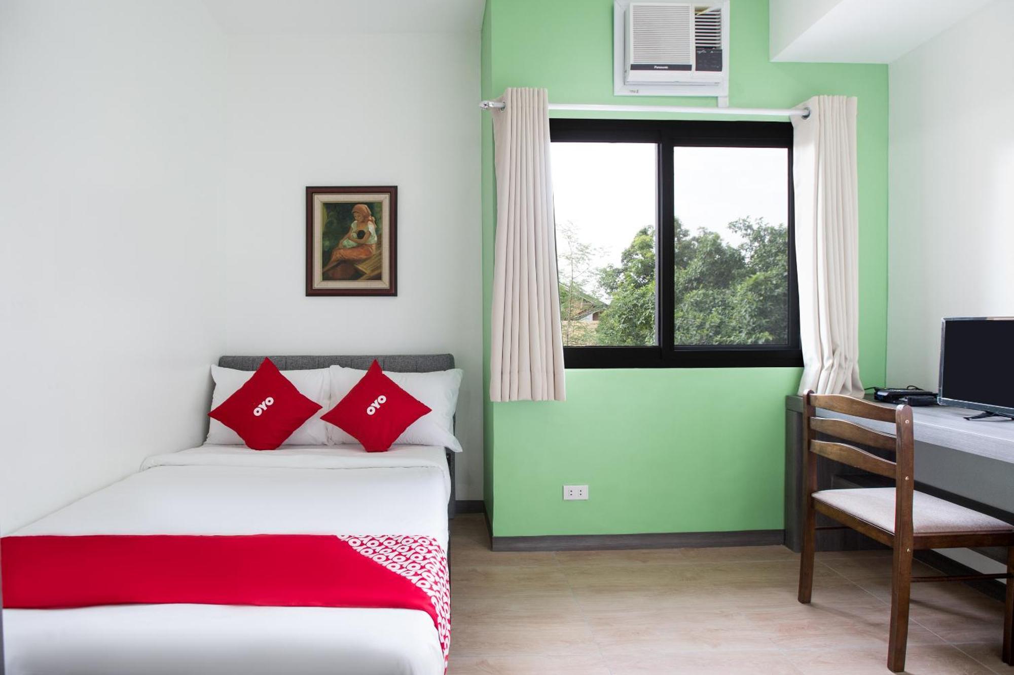 Casa Lily Hotel Quezon City Exterior photo